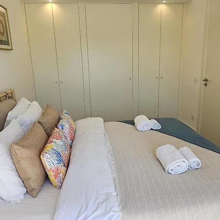 Maison Moderne Avec Jardin Prive Pres De Vilamoura - Pt-1-31 *