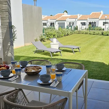 Maison Moderne Avec Jardin Prive Pres De Vilamoura - Pt-1-31